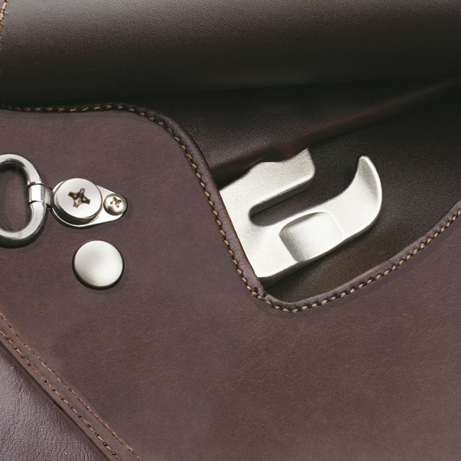 BATES "Caprilli" CAIR® Close Contact