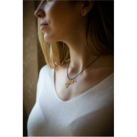 Schwarze Kabel-Halskette mit Pénélope-Logo-Anhänger