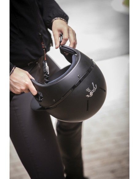 Casque PENELOPE visi?re longue mat et brillant