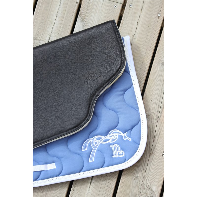 Casque PENELOPE visi?re longue mat et brillant