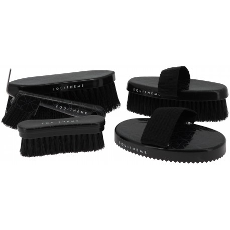 EQUITH?ME - Studies - Hufkratzer